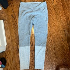 Outdoor voices 7/8 grey ombré dip leggings